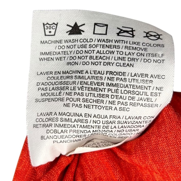 Nike Dri-Fit Red Orange Short Sleeve T Shirt Women’s Size Small Activewear Sport - Picture 6 of 7